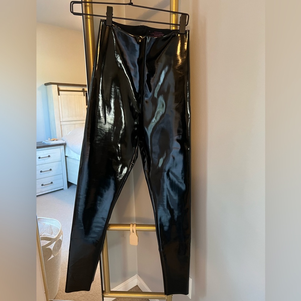 Latex like Commando leggings with lining